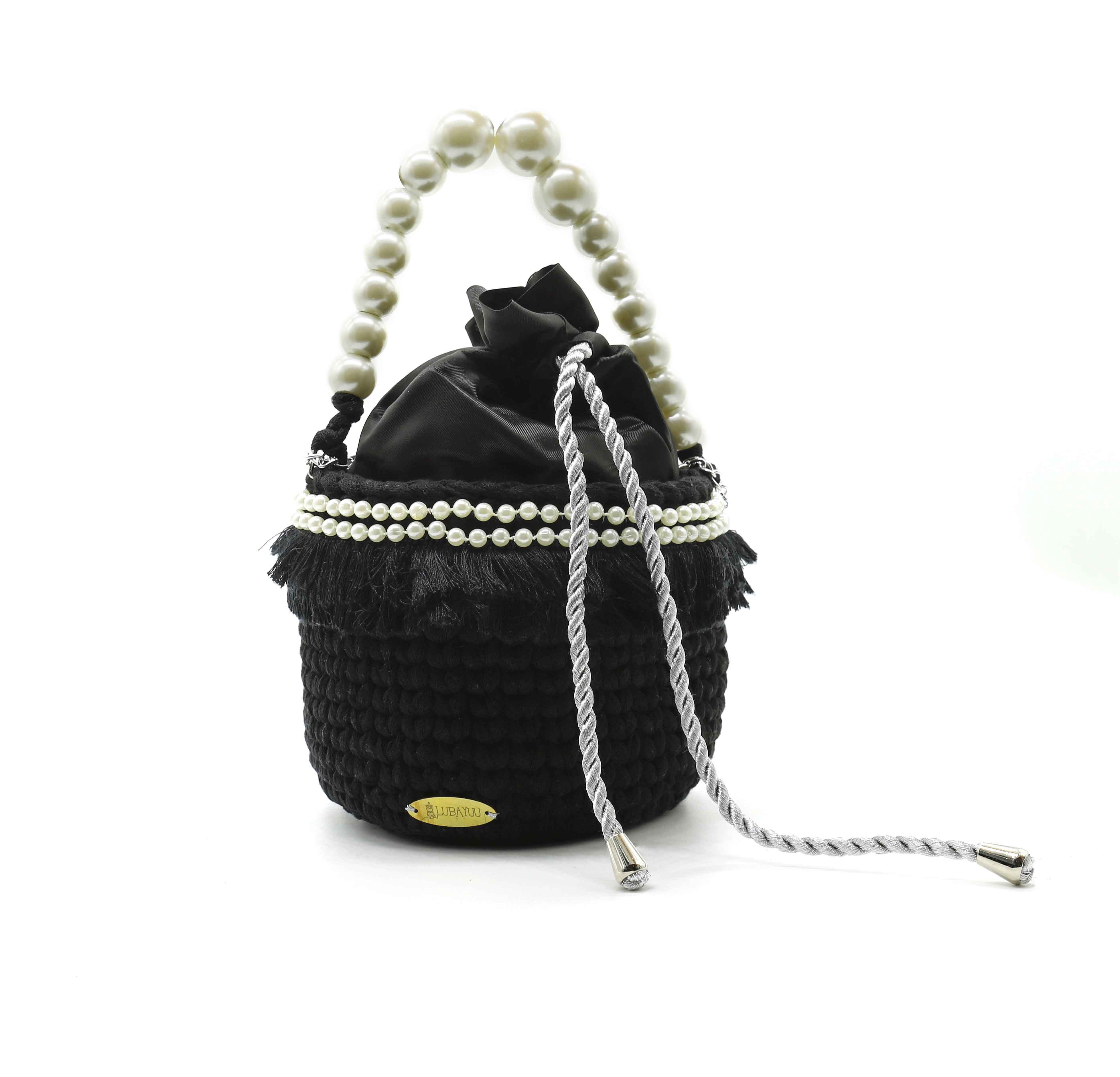 Lubachic bucket negro con perlas